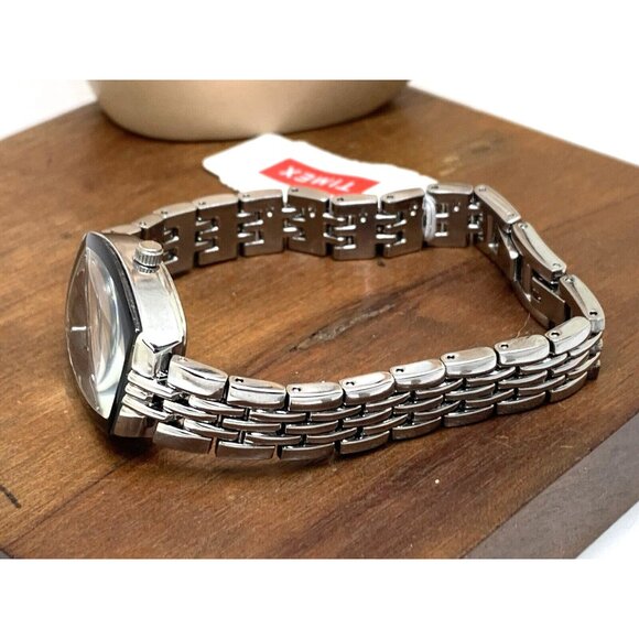 Timex Womens Watch TW2T50000 Quartz Diamond Silver Dial Rectangle Steel 21mm - Picture 8 of 13